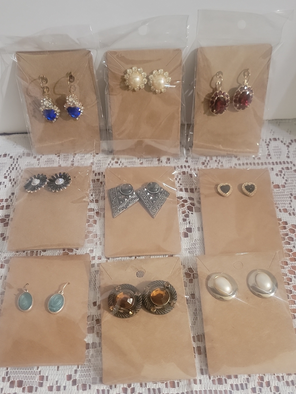 Vintage To Mod Assorted Women’s Fashion Earrings - Lot Of 9 Pairs